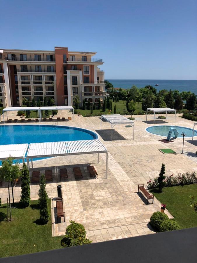 Private Apartment 156 In Prestige Fort Beach Sveti Vlas Exteriör bild