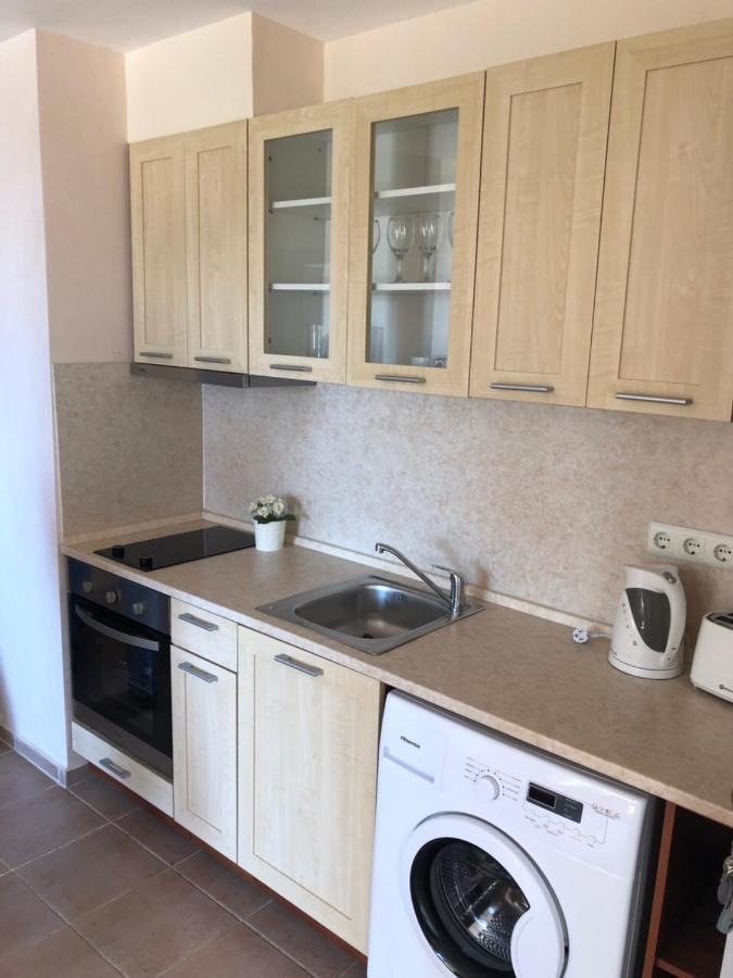 Private Apartment 156 In Prestige Fort Beach Sveti Vlas Exteriör bild